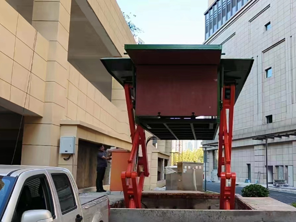 压缩垃圾站(地埋式水平式) 压缩垃圾站(地埋式水平式)